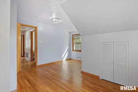 Bedroom - 3210 S 5th St, Springfield, IL 62703 photo 9 of 14