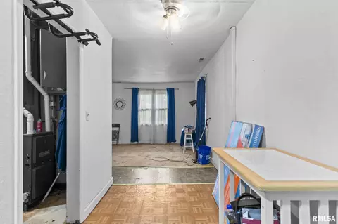 Entry Way - 1328 N Ledlie Ave, Springfield, IL 62702 photo 1 of 1