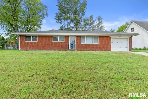 60 Mesa Rd, Springfield, IL 62702