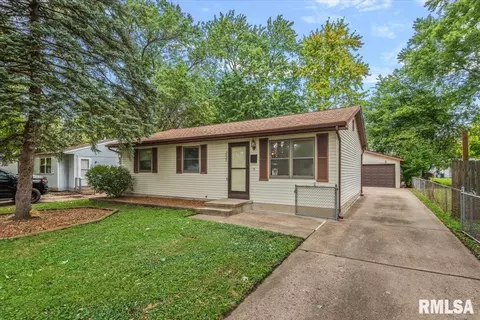Other - 2425 Stokebridge Rd, Springfield, IL 62702 photo 2 of 15