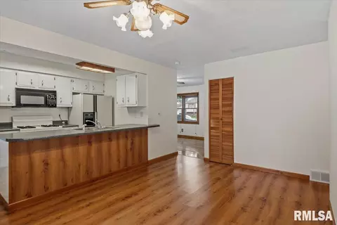 Other - 2425 Stokebridge Rd, Springfield, IL 62702 photo 5 of 15