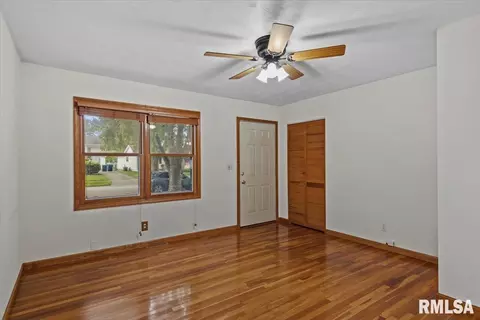 Living - 2425 Stokebridge Rd, Springfield, IL 62702 photo 1 of 2
