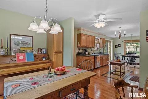 Entry Way - 2901 Twin Lakes Dr, Springfield, IL 62707 photo 1 of 1
