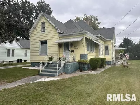 912 N Prairie St, Jacksonville, IL 62650