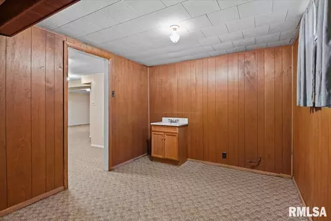 Other - 2520 Sherborn Rd, Springfield, IL 62702 photo 11 of 14