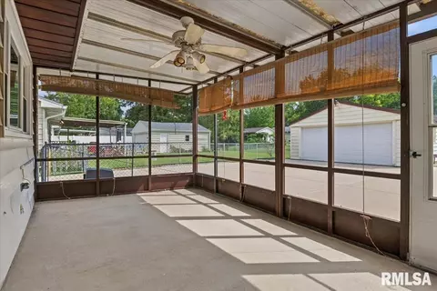 Exterior - 2520 Sherborn Rd, Springfield, IL 62702 photo 1 of 6