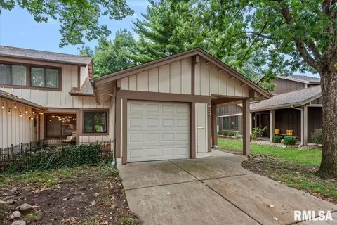 Exterior - 53 Trailridge Ln, Springfield, IL 62704 photo 1 of 10