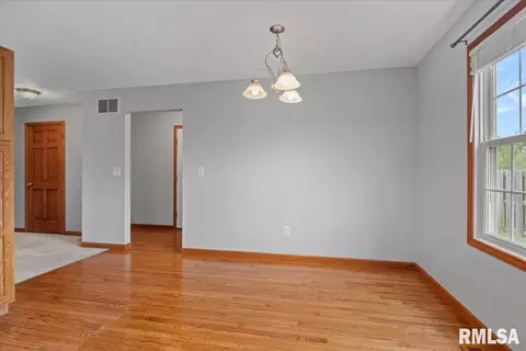 Other - 3505 Tamarak Dr, Springfield, IL 62712 photo 2 of 16