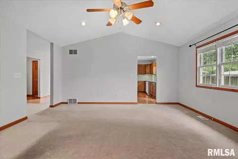 Living - 3505 Tamarak Dr, Springfield, IL 62712 photo 3 of 3