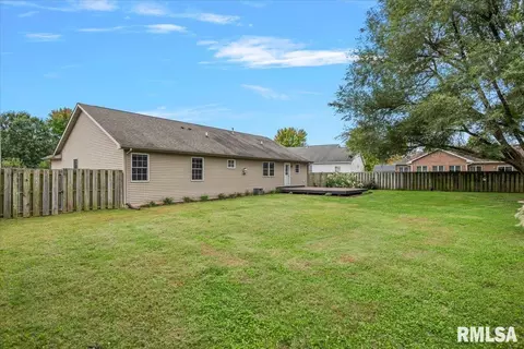 Other - 3505 Tamarak Dr, Springfield, IL 62712 photo 15 of 16