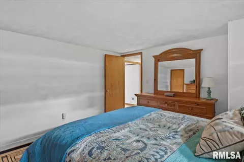 Bedroom - 816 Independence Rdg, Springfield, IL 62702 photo 7 of 7
