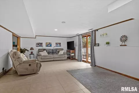 Other - 816 Independence Rdg, Springfield, IL 62702 photo 8 of 14