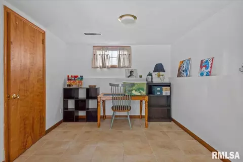 Other - 816 Independence Rdg, Springfield, IL 62702 photo 11 of 14
