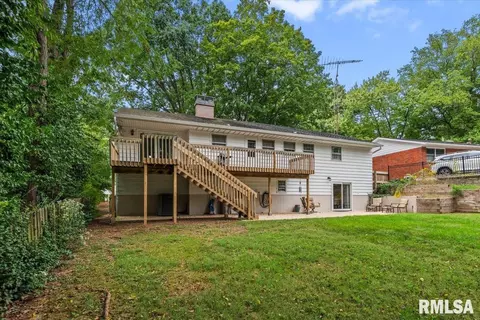 Exterior - 816 Independence Rdg, Springfield, IL 62702 photo 2 of 8