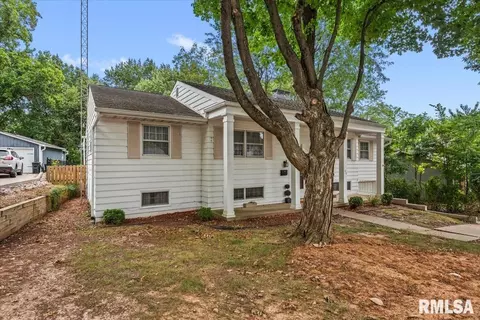 Other - 816 Independence Rdg, Springfield, IL 62702 photo 3 of 14