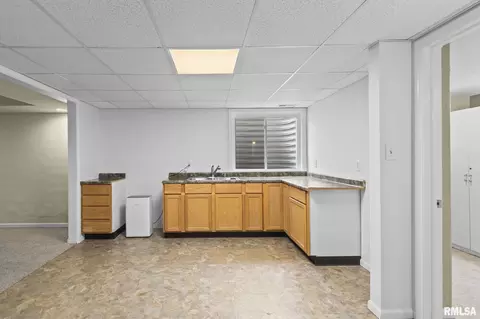 Other - 704 Pheasant Dr, Athens, IL 62613 photo 9 of 17