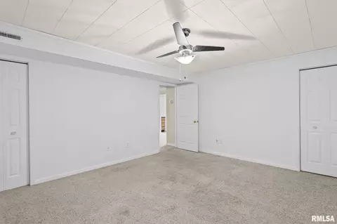 Bedroom - 704 Pheasant Dr, Athens, IL 62613 photo 7 of 7