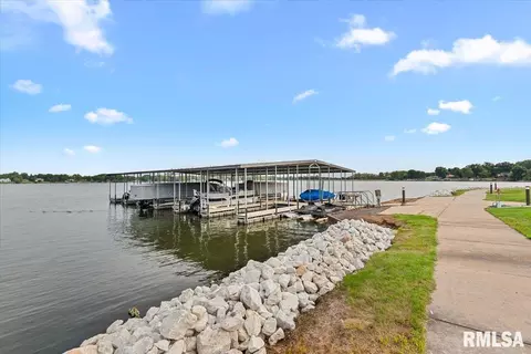 View/Area - 302 Harbor Point Pl, Springfield, IL 62712 photo 3 of 4