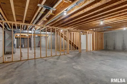 Other - 2868 Reseda Rd, Springfield, IL 62711 photo 7 of 10