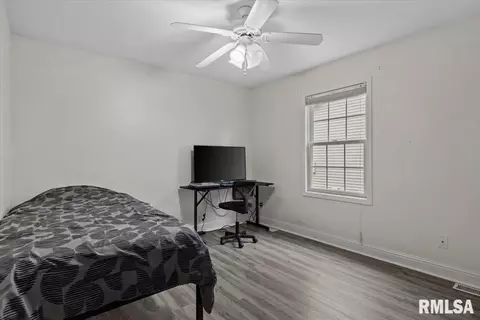 Bedroom - 1715 Plover Rd, Springfield, IL 62711 photo 4 of 4