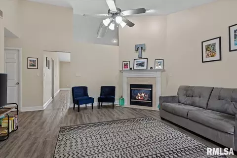 Other - 1715 Plover Rd, Springfield, IL 62711 photo 3 of 12