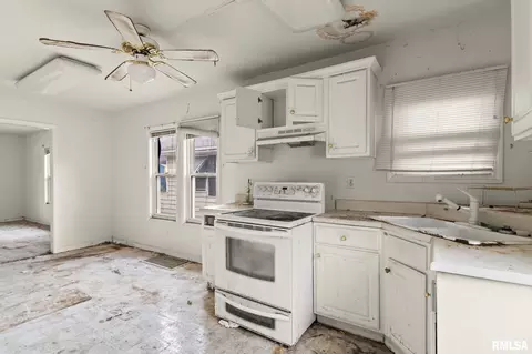 Other - 2449 S 6th St, Springfield, IL 62703 photo 4 of 4