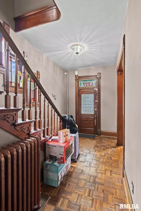 Entry Way - 1227 N 3rd St, Springfield, IL 62702 photo 1 of 3