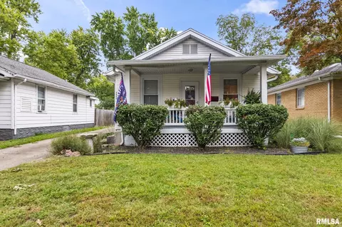 Exterior - 2420 Holmes Ave, Springfield, IL 62704 photo 2 of 7