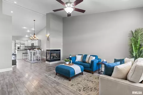 Other - 3811 Sugar Loaf Dr, Springfield, IL 62711 photo 3 of 11