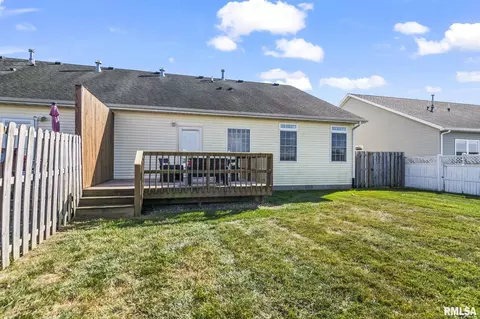 Exterior - 3811 Sugar Loaf Dr, Springfield, IL 62711 photo 7 of 7