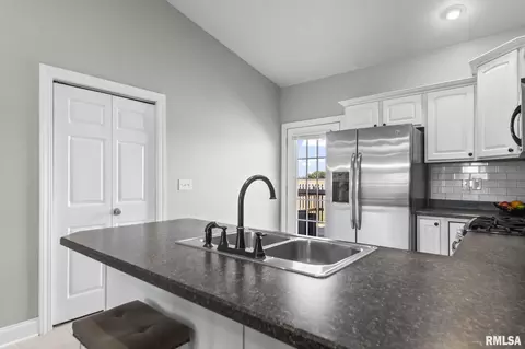 Kitchen - 3811 Sugar Loaf Dr, Springfield, IL 62711 photo 2 of 3