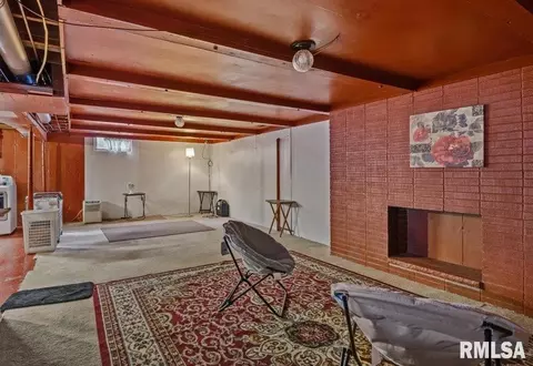 Other - 2124 Blackhawk Rd, Springfield, IL 62702 photo 10 of 12