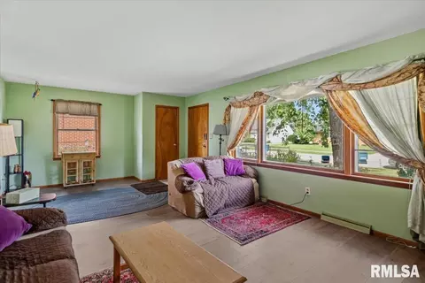 Other - 2124 Blackhawk Rd, Springfield, IL 62702 photo 4 of 12