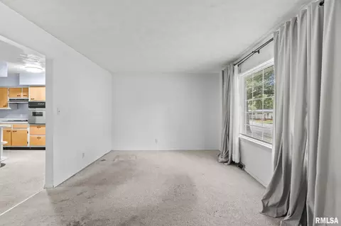 26 Sunnyside Dr, Springfield, IL 62702 photo 7