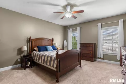Bedroom - 4713 Greenbriar Dr, Springfield, IL 62711 photo 1 of 7