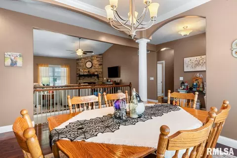 Other - 4713 Greenbriar Dr, Springfield, IL 62711 photo 10 of 22