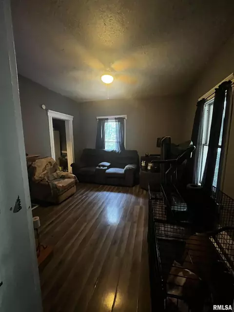 Other - 620 W Lawrence St, Springfield, IL 62704 photo 2 of 3