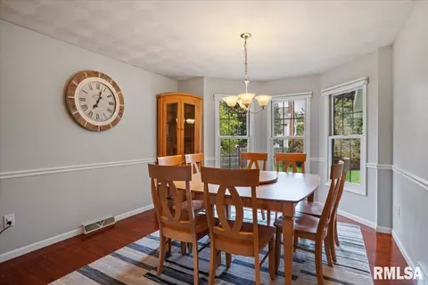 Dining - 306 Dover Dr, Chatham, IL 62629 photo 1 of 4
