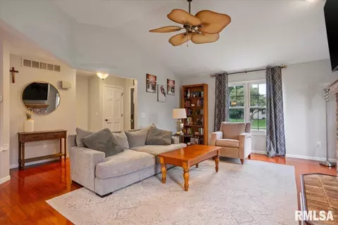 Other - 306 Dover Dr, Chatham, IL 62629 photo 4 of 17