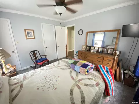 Bedroom - 46 Circle Dr, Springfield, IL 62703 photo 4 of 4
