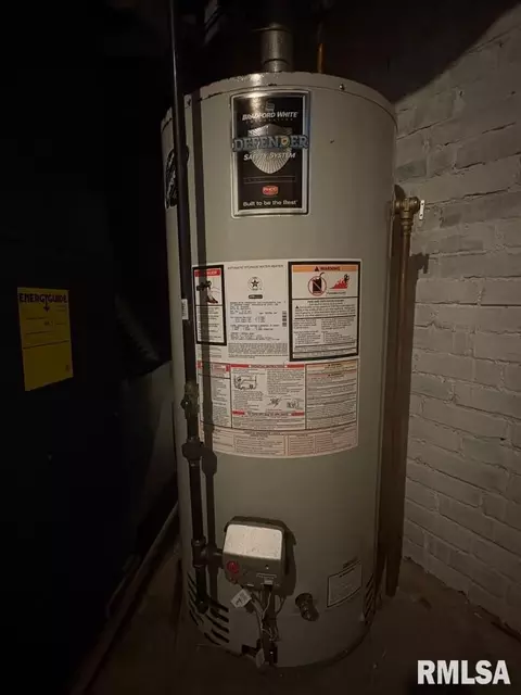 Other - 1036 W Washington St, Springfield, IL 62702 photo 13 of 14
