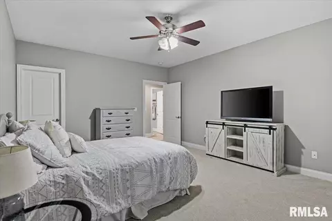 Bedroom - 6620 Phlox Dr, Springfield, IL 62712 photo 7 of 7