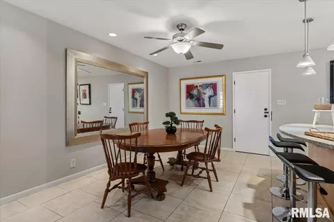 Dining - 1309 S Douglas Ave, Springfield, IL 62704 photo 2 of 2