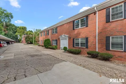 Exterior - 1309 S Douglas Ave, Springfield, IL 62704 photo 6 of 6