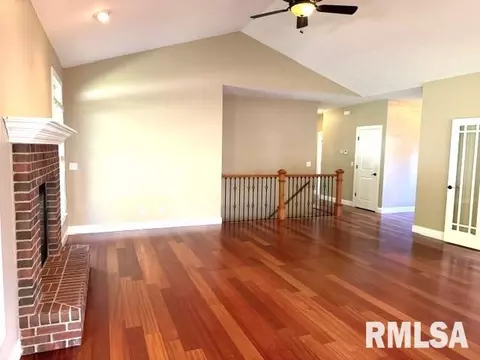 Living - 1620 Hoechester Rd, Springfield, IL 62712 photo 8 of 8