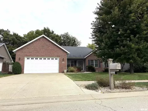 Exterior - 1620 Hoechester Rd, Springfield, IL 62712 photo 1 of 9