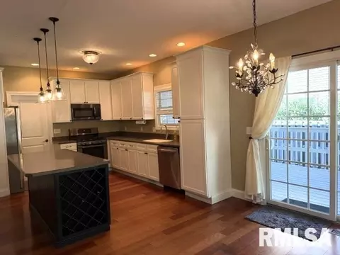Kitchen - 1620 Hoechester Rd, Springfield, IL 62712 photo 1 of 7