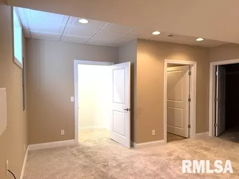 Other - 1620 Hoechester Rd, Springfield, IL 62712 photo 29 of 38
