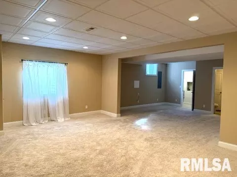 Other - 1620 Hoechester Rd, Springfield, IL 62712 photo 22 of 38