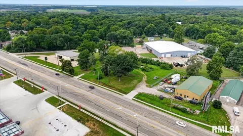 3945 Peoria Rd, Springfield, IL 62702 photo 8